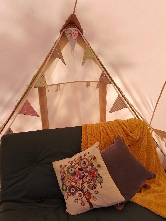 6M Emperor Tent Near Whitby With Log Burner Liverton Экстерьер фото