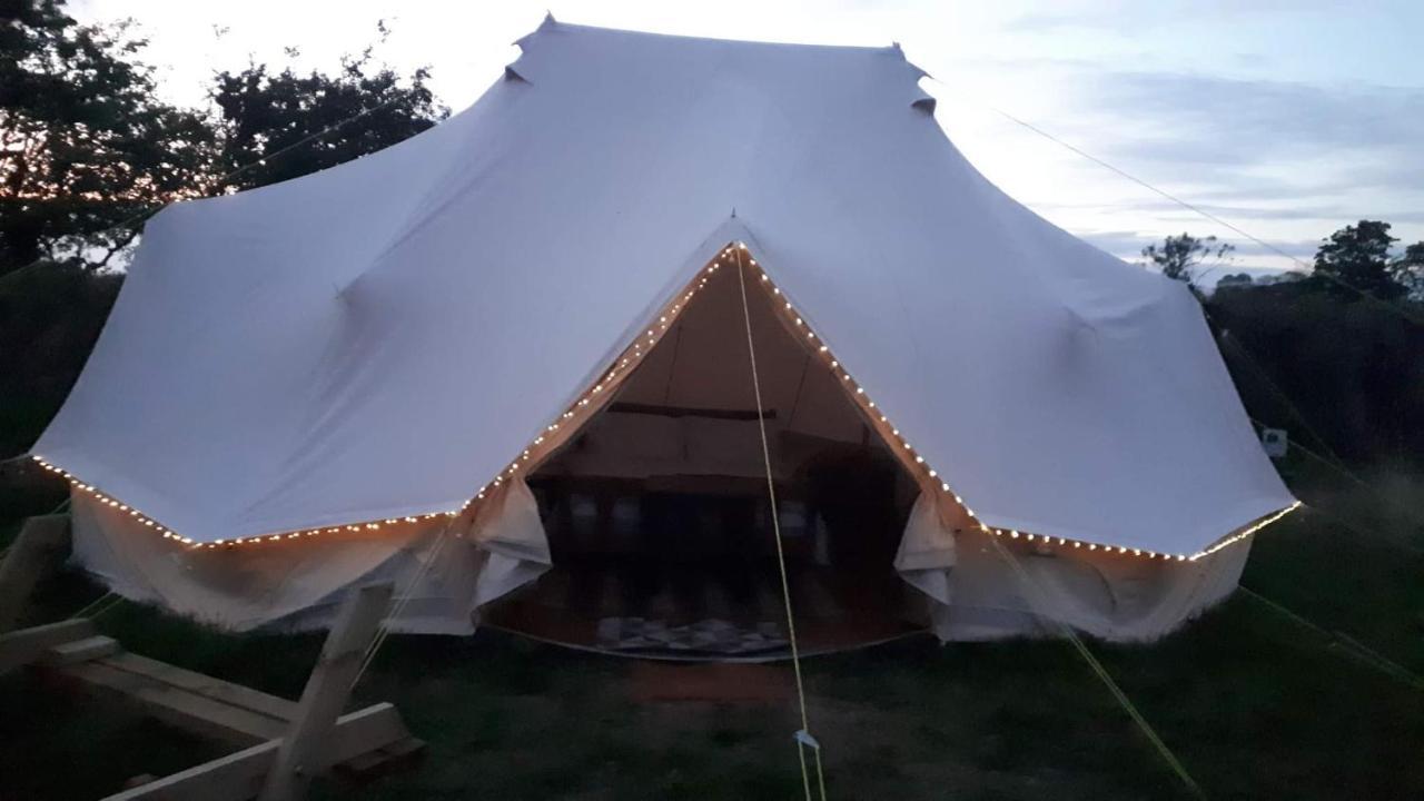 6M Emperor Tent Near Whitby With Log Burner Liverton Экстерьер фото
