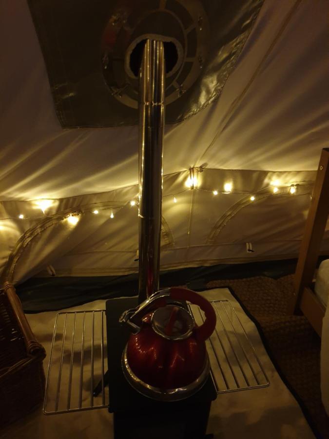 6M Emperor Tent Near Whitby With Log Burner Liverton Экстерьер фото
